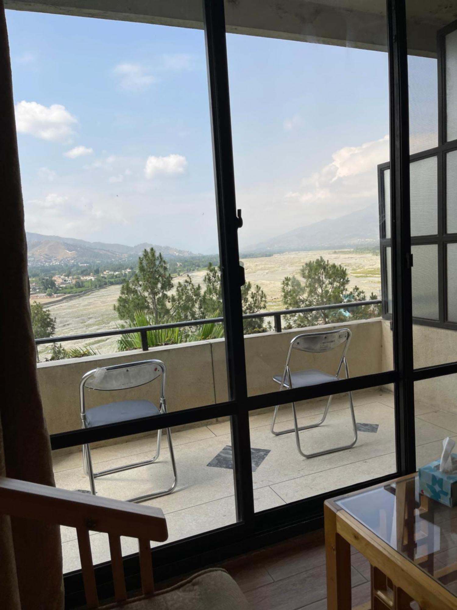 Rock City Resort Mingora 外观 照片